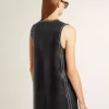 Abito da donna in nappa nera con borchie