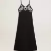 Abito nero da donna con ricami
