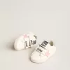 Baby Old School con stella in pelle rosa e linguetta sul tallone in pelle argentata