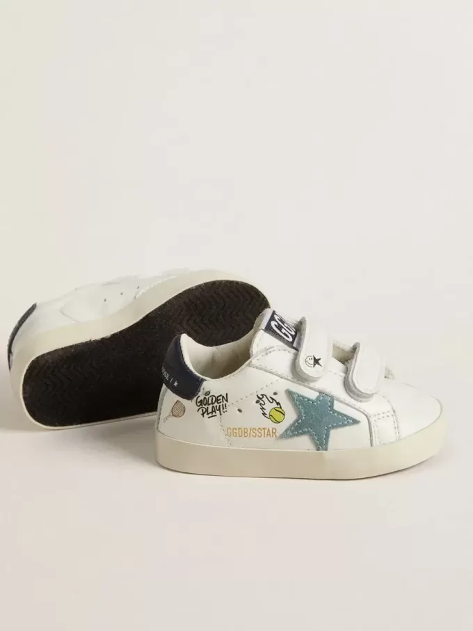 Baby School in nappa bianca con stella in pelle scamosciata azzurra e motivo tennis
