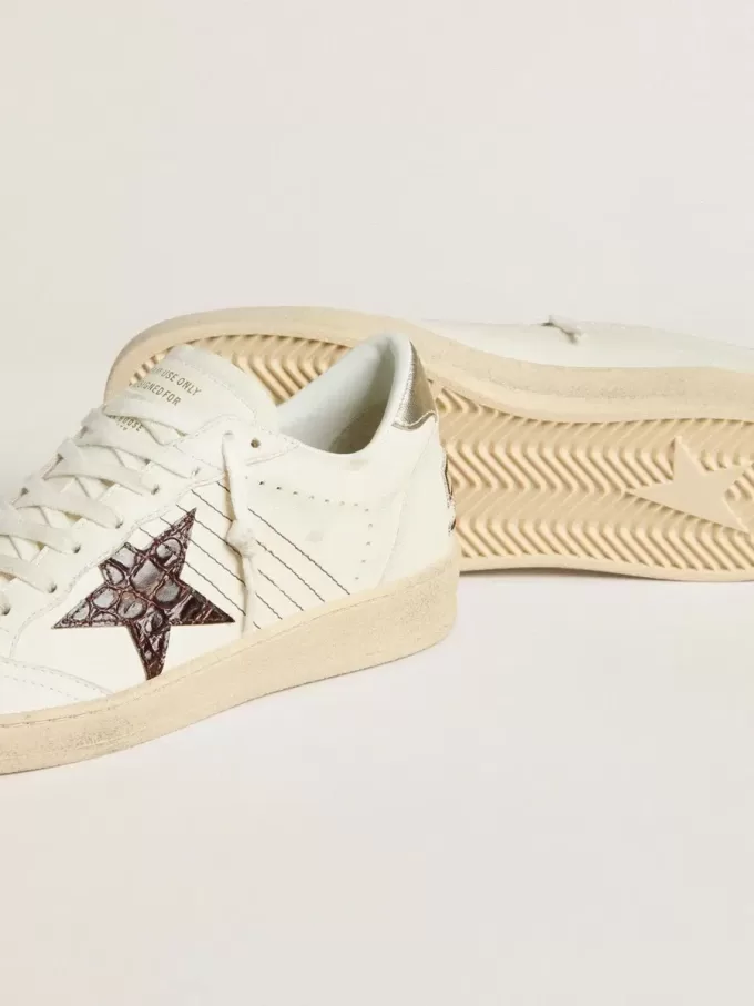 Ball Star con stella in pelle bordeaux con stampa cocco e linguetta dorata sul tallone