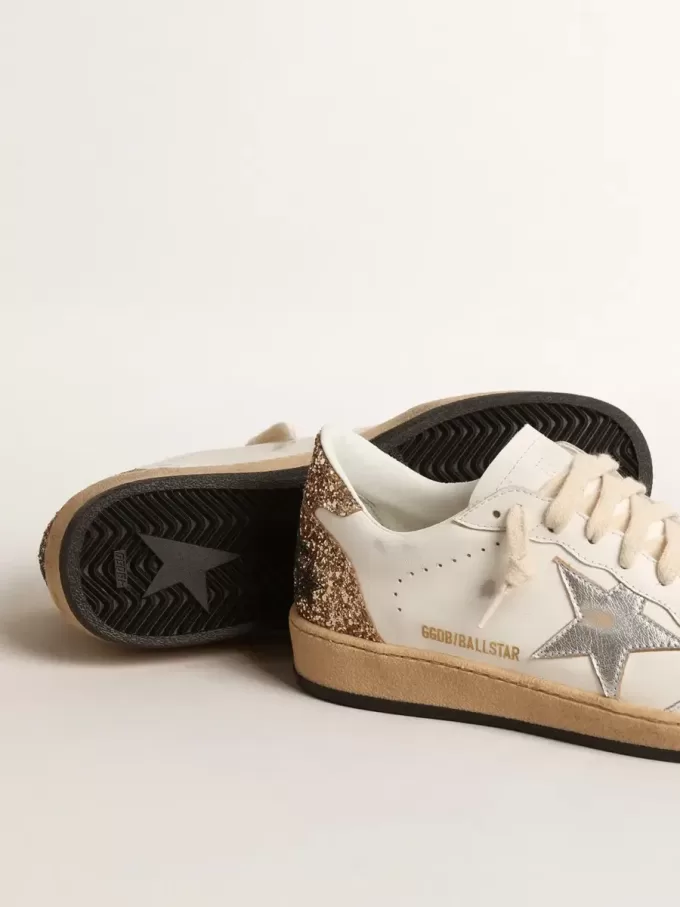 Ball Star con stella in pelle metallizzata e tallone glitterato