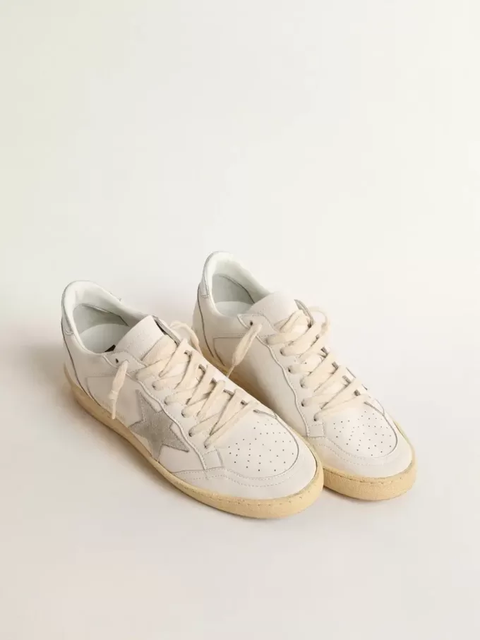 Ball Star con stella in pelle scamosciata e linguetta sul tallone in pelle metallizzata