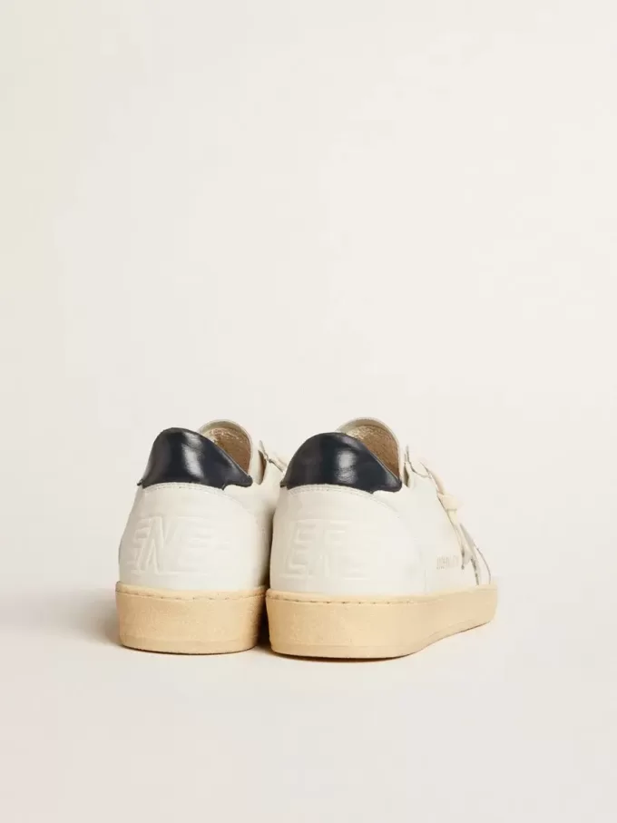 Ball Star con stella in pelle scamosciata grigio ghiaccio e linguetta sul tallone in pelle blu