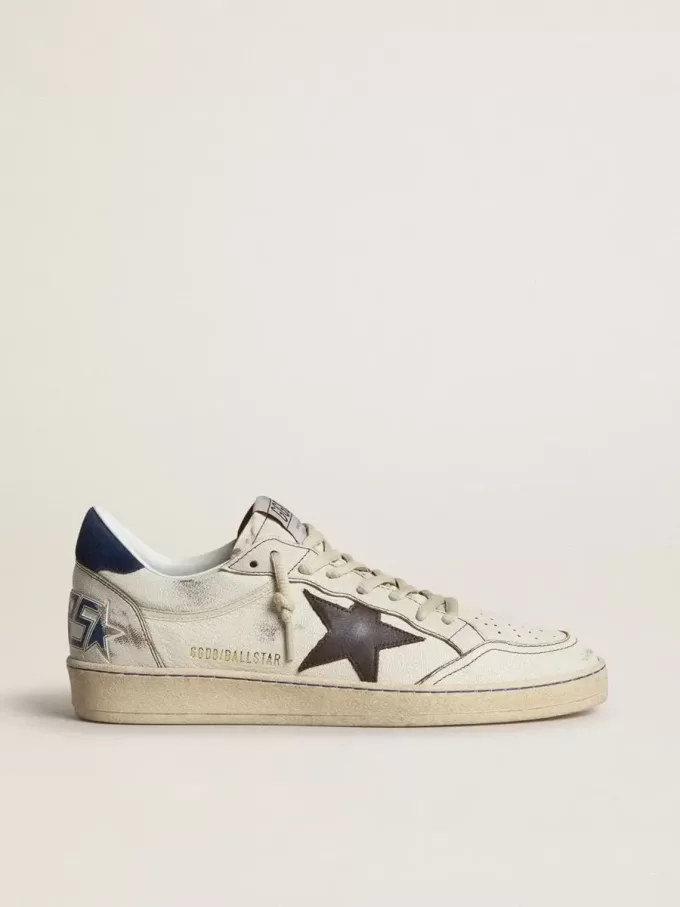 Ball Star con stella nera e linguetta sul tallone in pelle scamosciata blu