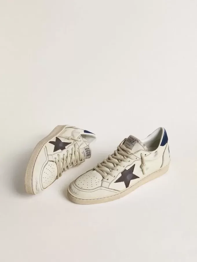 Ball Star con stella nera e linguetta sul tallone in pelle scamosciata blu