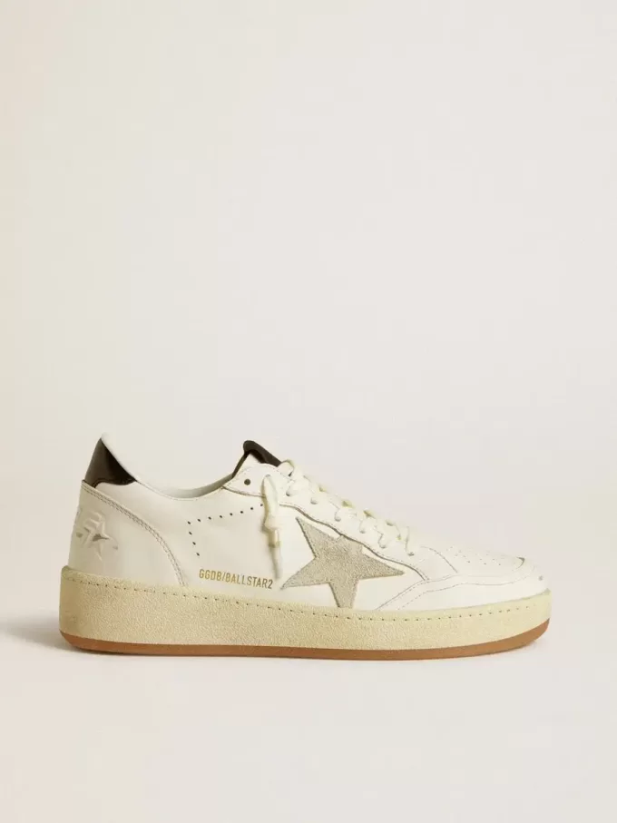 Ball Star da donna con stella in camoscio grigio ghiaccio e tallone in pelle nera lucida