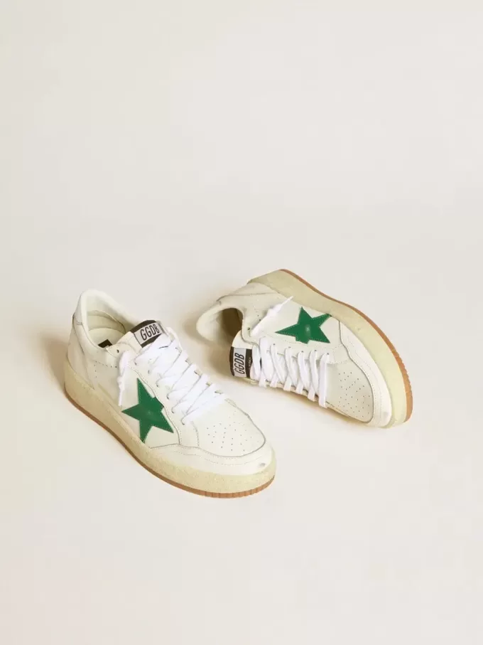 Ball Star da donna con stella in pelle verde e linguetta sul tallone in pelle metallizzata