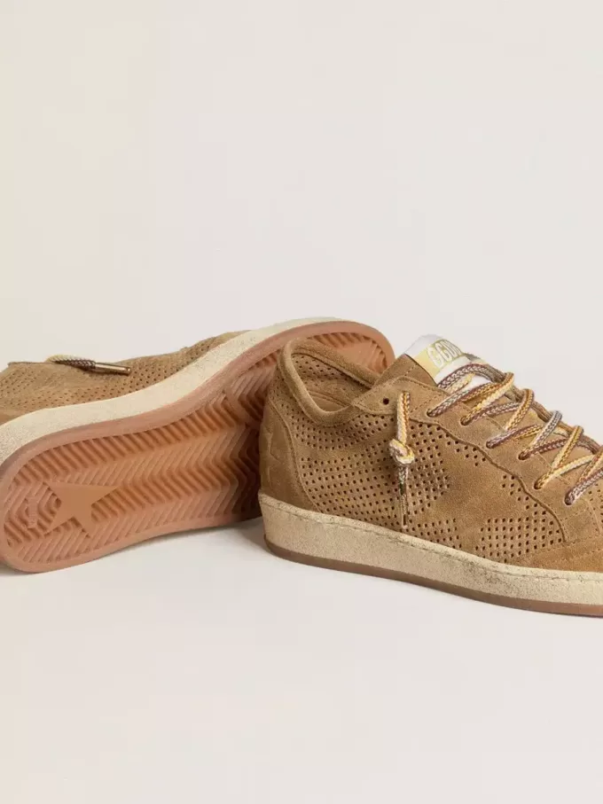 Ball Star da donna con tomaia in pelle scamosciata traforata color tabacco e stella tono su tono