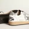 Ball Star da donna in nappa con stella bianca e linguetta glitterata sul tallone Ball Star da donna in nappa con stella bianca e linguetta glitterata sul tallone