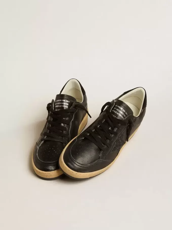 Ball Star da donna in nappa nera con stella glitterata nera e linguetta in camoscio sul tallone