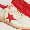 Ball Star da donna in pelle bianca con stella rossa e linguetta sul tallone
