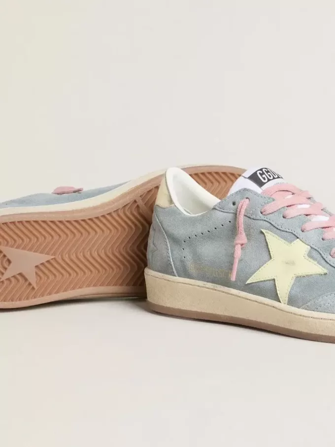 Ball Star da donna in pelle scamosciata blu polvere con stella in pelle color crema