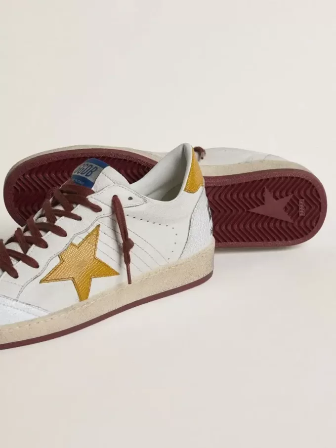 Ball Star da uomo in pelle nappa bianca con stella e linguetta sul tallone in pelle gialla con stampa animalier