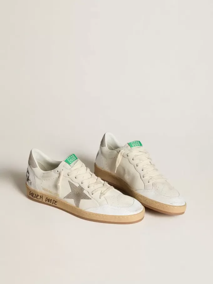 Ball Star in pelle nappa con stella e linguetta sul tallone in nabuk grigio