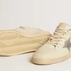 Ball Star in pelle nappa con stella e linguetta sul tallone in pelle scamosciata grigia Ball Star in pelle nappa con stella e linguetta sul tallone in pelle scamosciata grigia