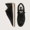 Ball Star in pelle scamosciata con cristalli Swarovski neri e stella in pelle scamosciata nera Ball Star in pelle scamosciata con cristalli Swarovski neri e stella in pelle scamosciata nera