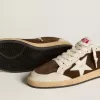 Ball Star in pelle scamosciata con stella in pelle e linguetta sul tallone in pelle metallizzata
