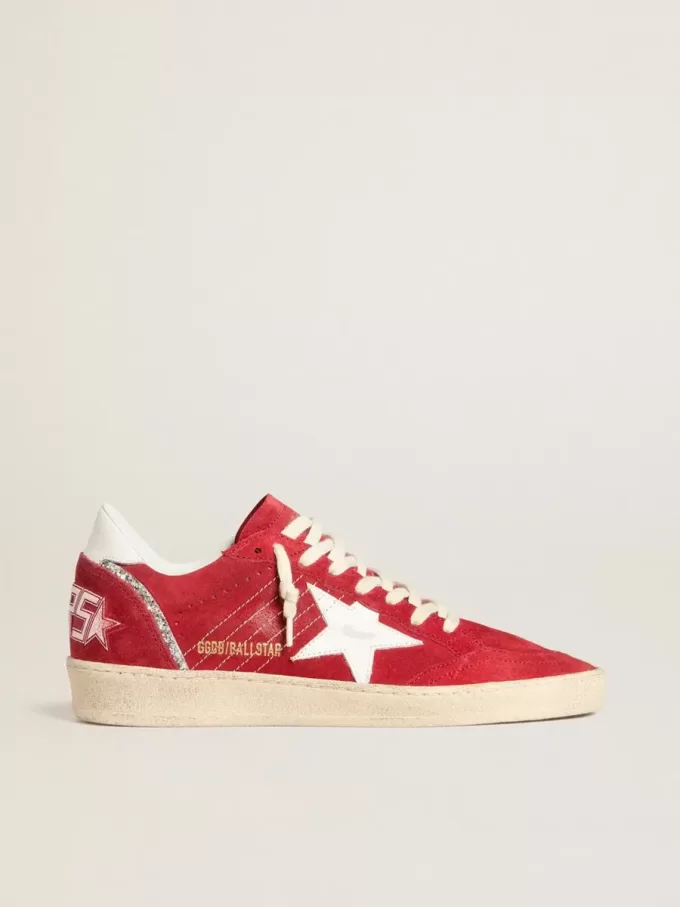 Ball Star in pelle scamosciata rossa con stella e linguetta sul tallone in pelle bianca