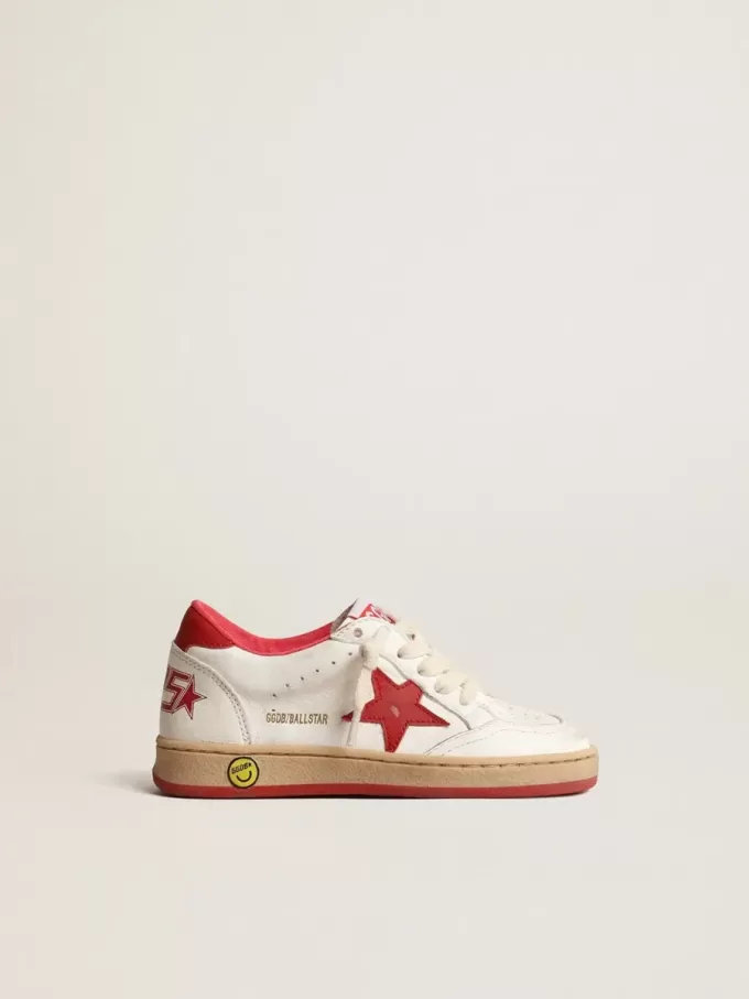 Ball Star Junior in nappa con stella e linguetta sul tallone in pelle rossa Ball Star Junior in nappa con stella e linguetta sul tallone in pelle rossa