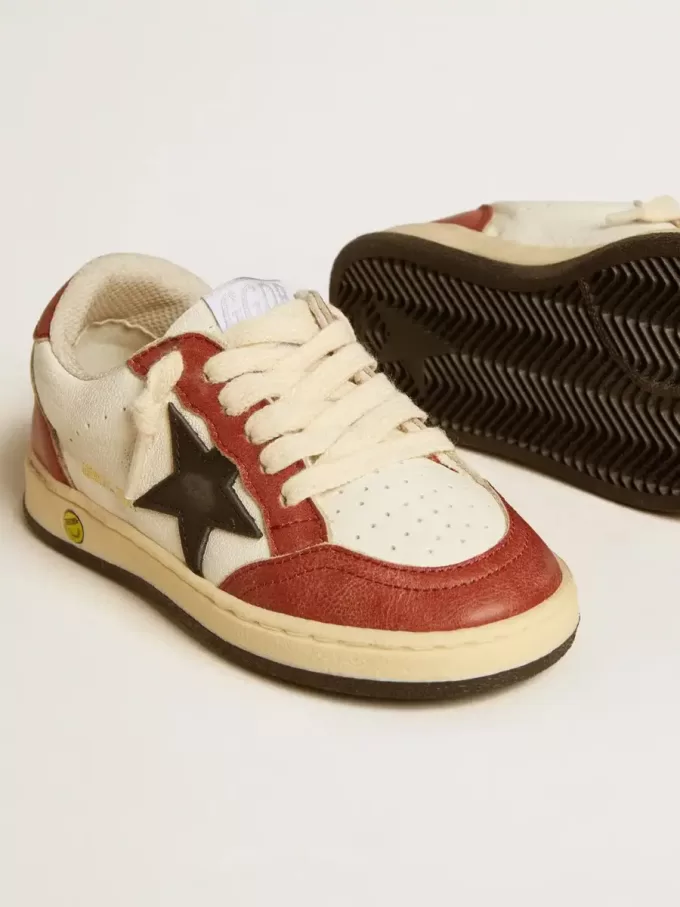 Ball Star Junior in nappa con stella nera e inserti in pelle rossa Ball Star Junior in nappa con stella nera e inserti in pelle rossa