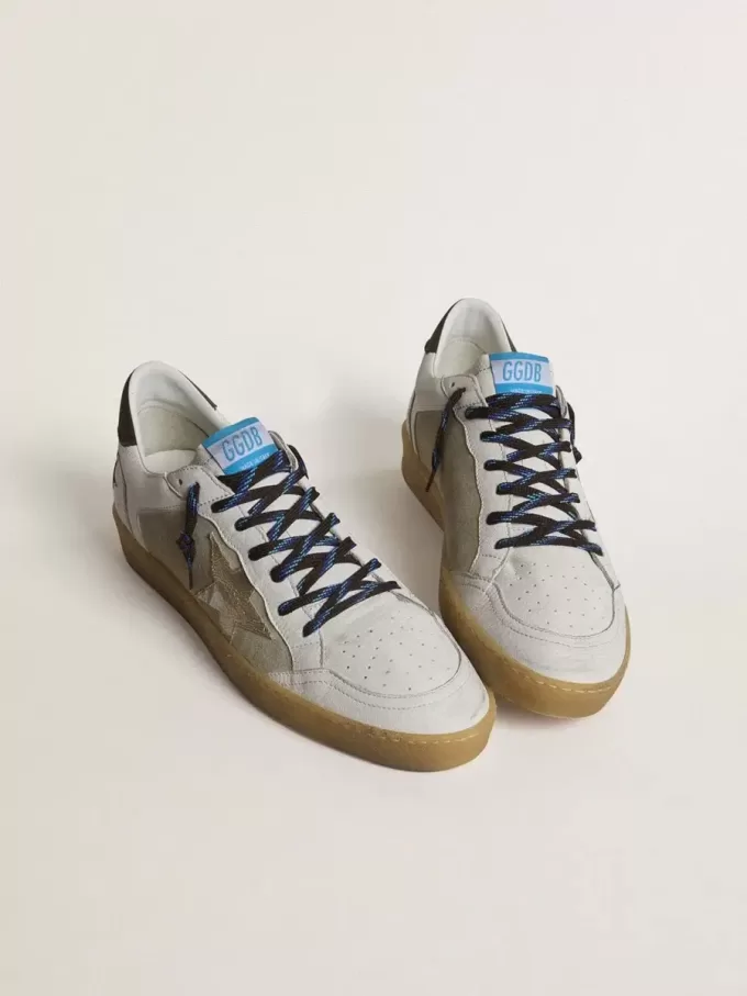Ball Star LTD con stella in pelle crackle laminata e linguetta sul tallone in pelle marrone Ball Star LTD con stella in pelle crackle laminata e linguetta sul tallone in pelle marrone