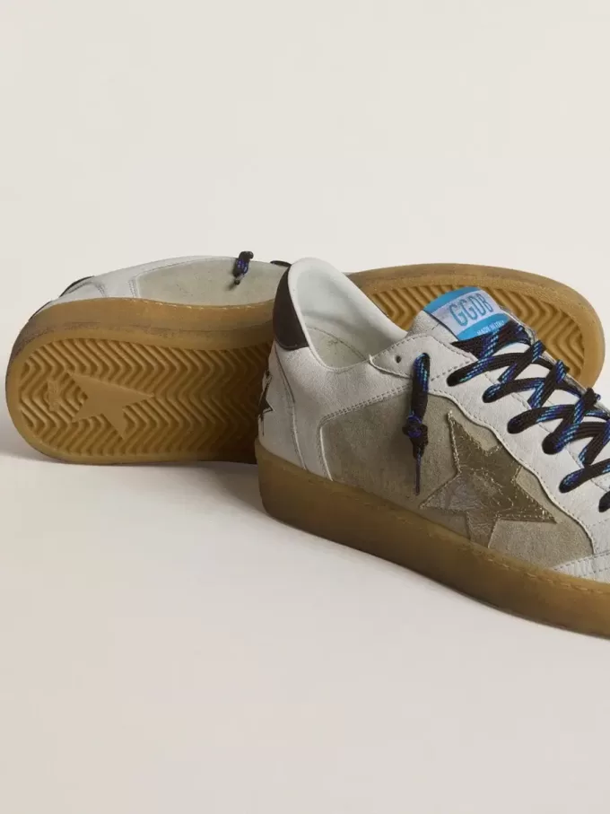 Ball Star LTD con stella in pelle crackle laminata e linguetta sul tallone in pelle marrone Ball Star LTD con stella in pelle crackle laminata e linguetta sul tallone in pelle marrone