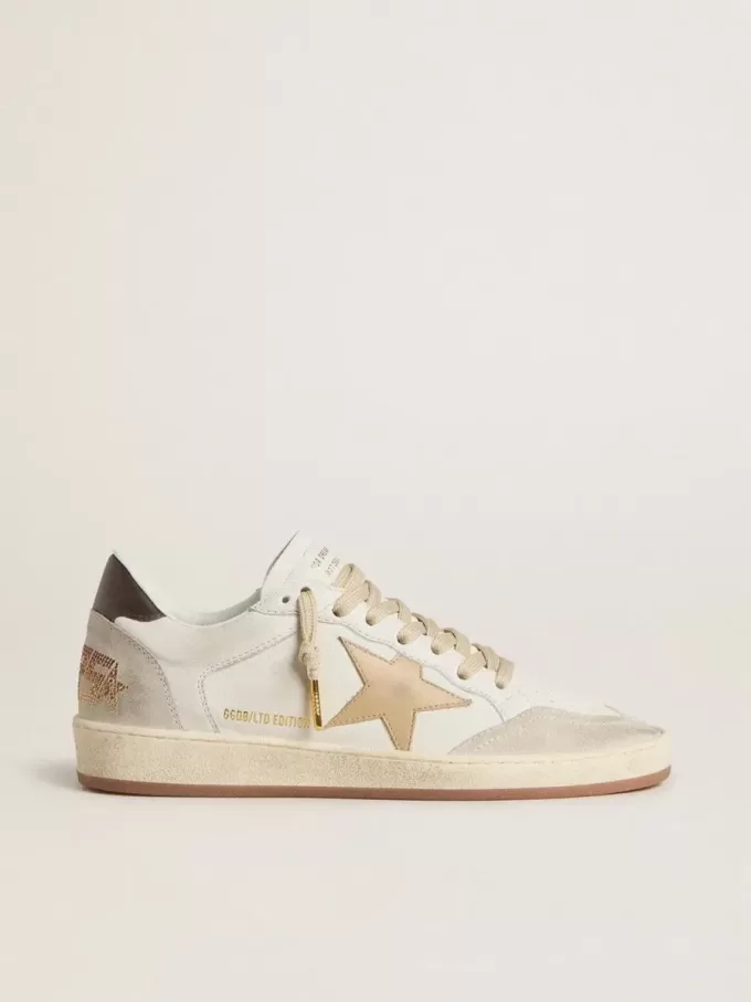 Ball Star LTD da donna con stella dorata e linguetta nera sul tallone Ball Star LTD da donna con stella dorata e linguetta nera sul tallone