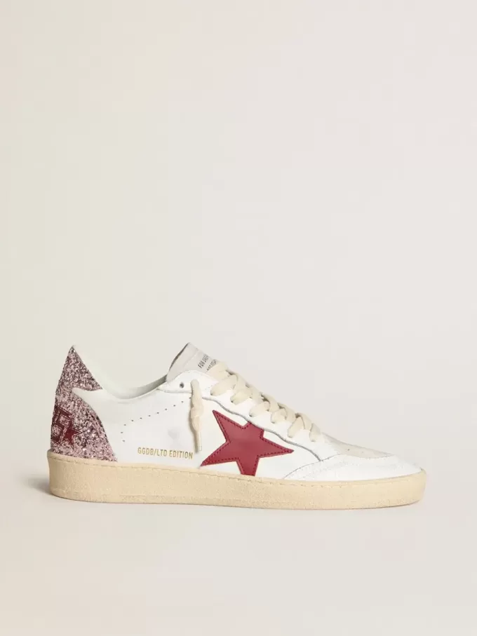 Ball Star LTD da donna con stella in pelle rossa e linguetta del tallone rosa glitterata Ball Star LTD da donna con stella in pelle rossa e linguetta del tallone rosa glitterata