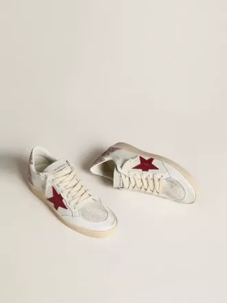 Ball Star LTD da donna con stella in pelle rossa e linguetta del tallone rosa glitterata Ball Star LTD da donna con stella in pelle rossa e linguetta del tallone rosa glitterata