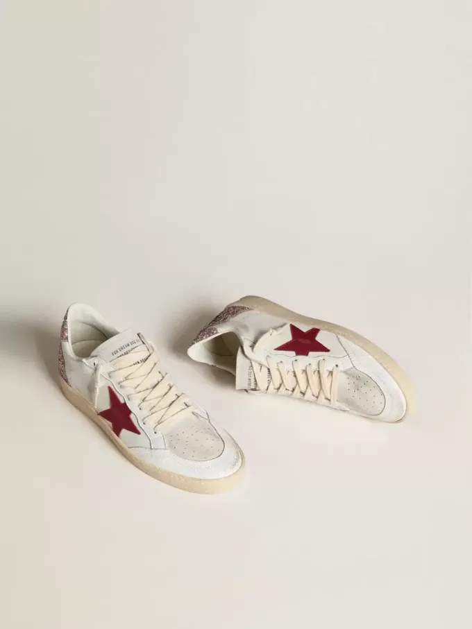 Ball Star LTD da donna con stella in pelle rossa e linguetta del tallone rosa glitterata Ball Star LTD da donna con stella in pelle rossa e linguetta del tallone rosa glitterata