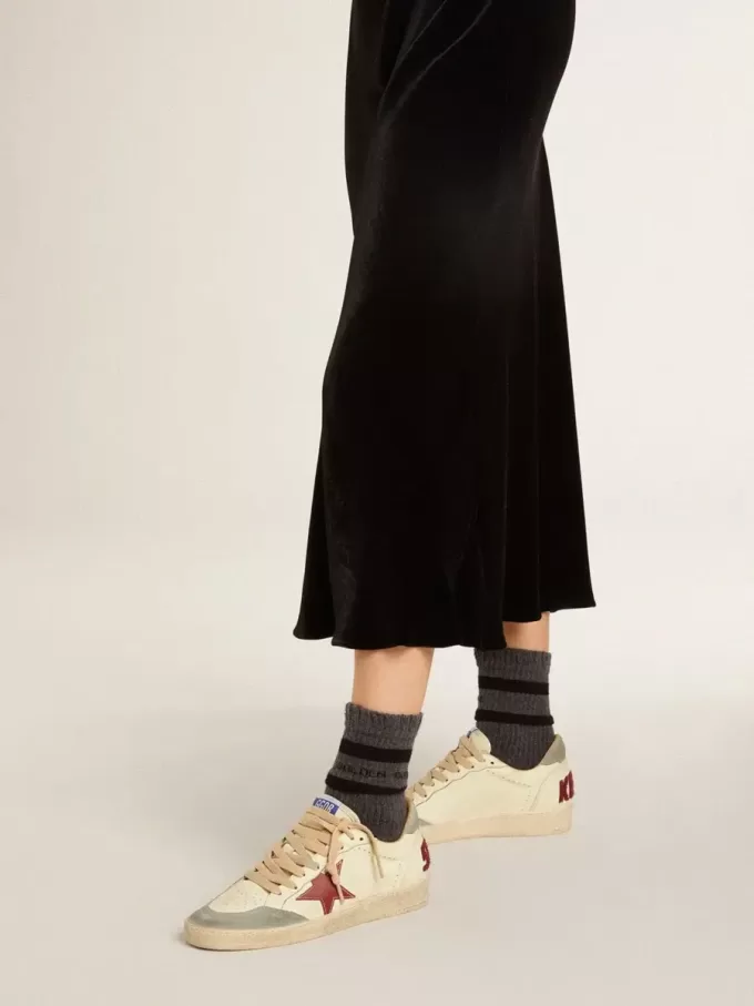Ball Star LTD da donna in nappa con stella in pelle e linguetta sul tallone in pelle scamosciata argentata