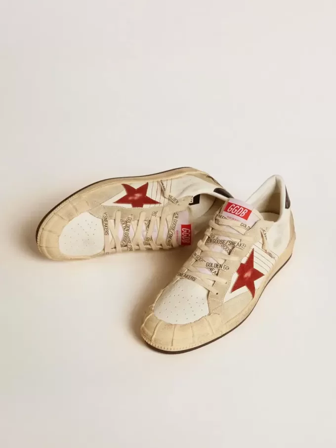 Ball Star LTD da uomo in pelle nappa con stella in pelle rossa e linguetta sul tallone in pelle Ball Star LTD da uomo in pelle nappa con stella in pelle rossa e linguetta sul tallone in pelle