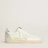 Ball Star LTD in color crema con stella in pelle scamosciata bianca e linguetta sul tallone in pelle metallizzata argento Ball Star LTD in color crema con stella in pelle scamosciata bianca e linguetta sul tallone in pelle metallizzata argento