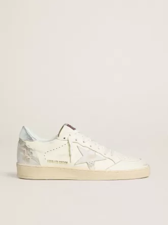 Ball Star LTD in color crema con stella in pelle scamosciata bianca e linguetta sul tallone in pelle metallizzata argento Ball Star LTD in color crema con stella in pelle scamosciata bianca e linguetta sul tallone in pelle metallizzata argento