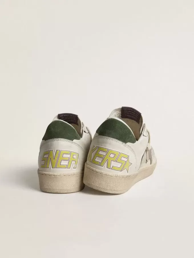 Ball Star LTD in mesh e pelle nappa con stella in pelle grigia e linguetta sul tallone in pelle scamosciata verde Ball Star LTD in mesh e pelle nappa con stella in pelle grigia e linguetta sul tallone in pelle scamosciata verde