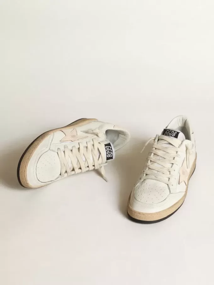 Ball Star LTD in nappa bianca con stella in nappa rosa salmone Ball Star LTD in nappa bianca con stella in nappa rosa salmone