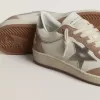 Ball Star LTD in pelle nappa bianca e pelle scamosciata rosa antico con stella e linguetta sul tallone in pelle metallizzata argento Ball Star LTD in pelle nappa bianca e pelle scamosciata rosa antico con stella e linguetta sul tallone in pelle metallizzata argento