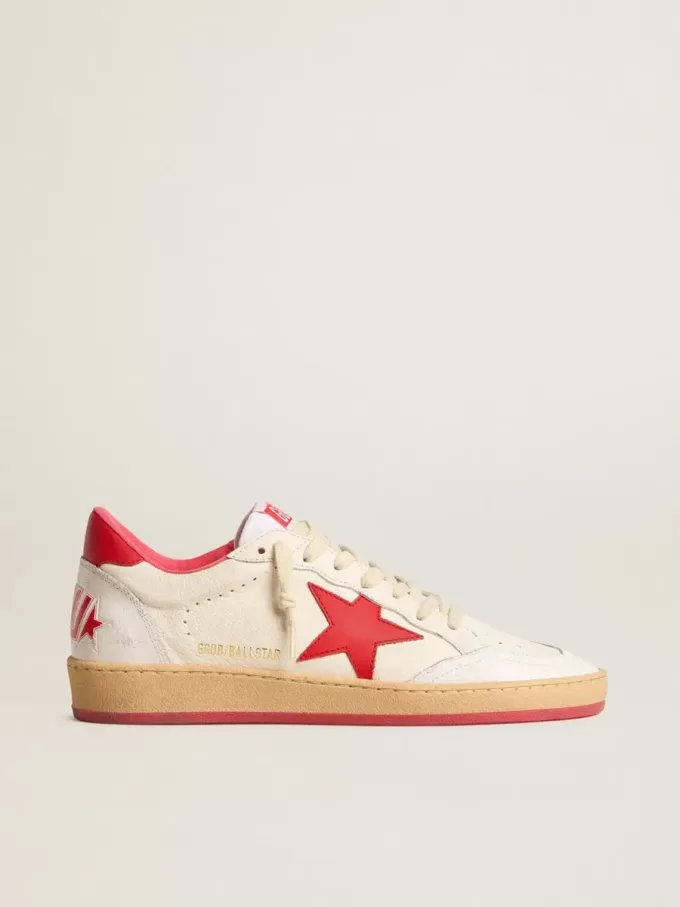 Ball Star  Wishes da uomo in pelle bianca con stella rossa e linguetta sul tallone