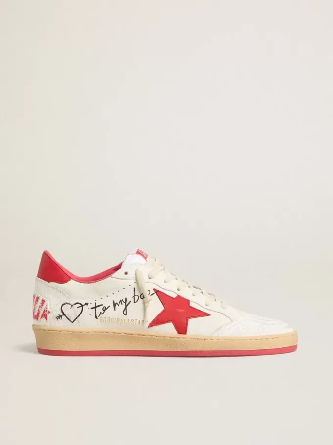 Ball Star Wishes da donna in pelle bianca con stella rossa e linguetta sul tallone Ball Star Wishes da donna in pelle bianca con stella rossa e linguetta sul tallone