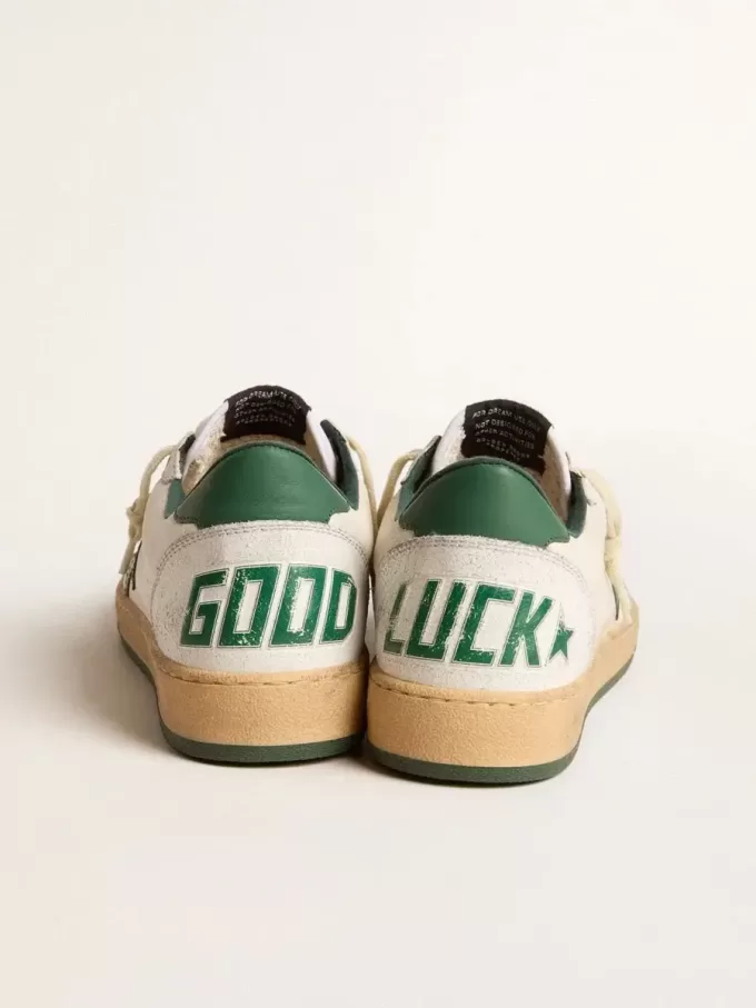 Ball Star Wishes da donna in pelle nappa bianca con stella e linguetta sul tallone in pelle verde