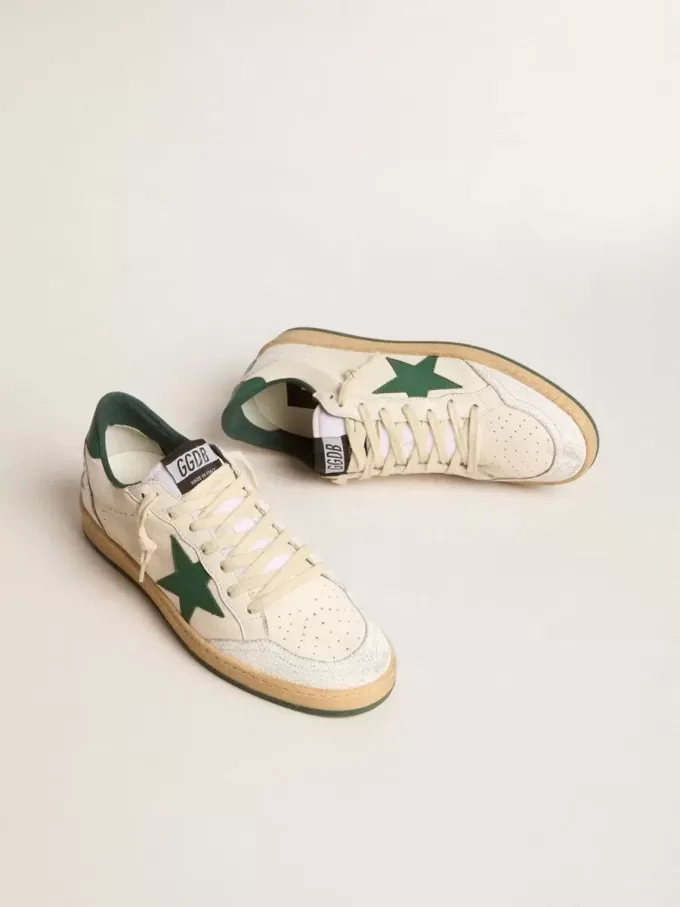 Ball Star Wishes da donna in pelle nappa bianca con stella e linguetta sul tallone in pelle verde