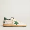 Ball Star Wishes da uomo in nappa bianca con stella e linguetta sul tallone in pelle verde Ball Star Wishes da uomo in nappa bianca con stella e linguetta sul tallone in pelle verde