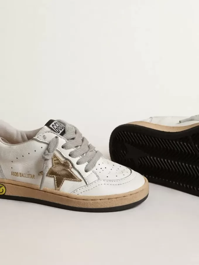 Ball Star Young con stella e linguetta sul tallone in pelle metallizzata dorata