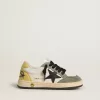 Ball Star Young in nappa bianca con inserti in pelle scamosciata verde scuro e stella nera