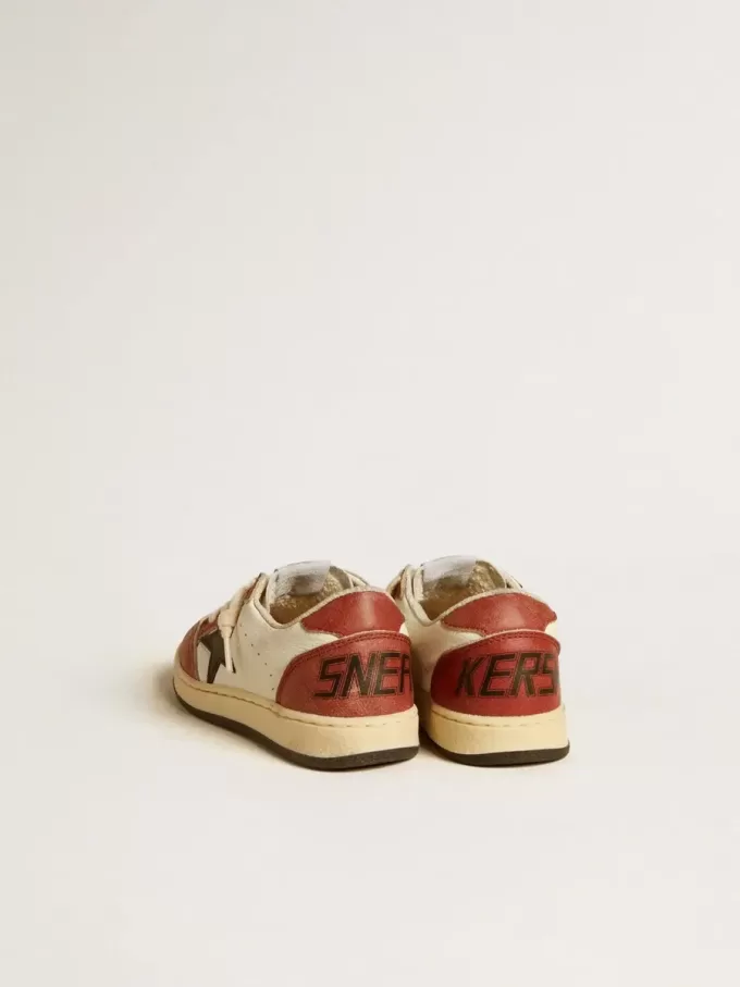Ball Star Young in nappa con stella nera e inserti in pelle rossa