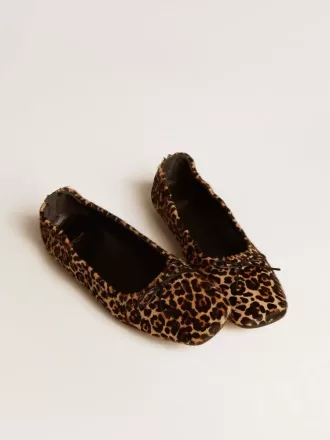 Ballerine Amy in pelle di cavallino beige con stampa leopardata
