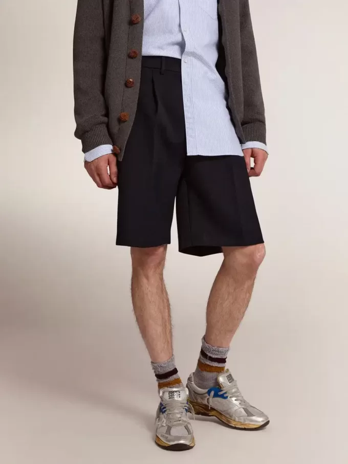 Bermuda da uomo in lana blu scuro Bermuda da uomo in lana blu scuro