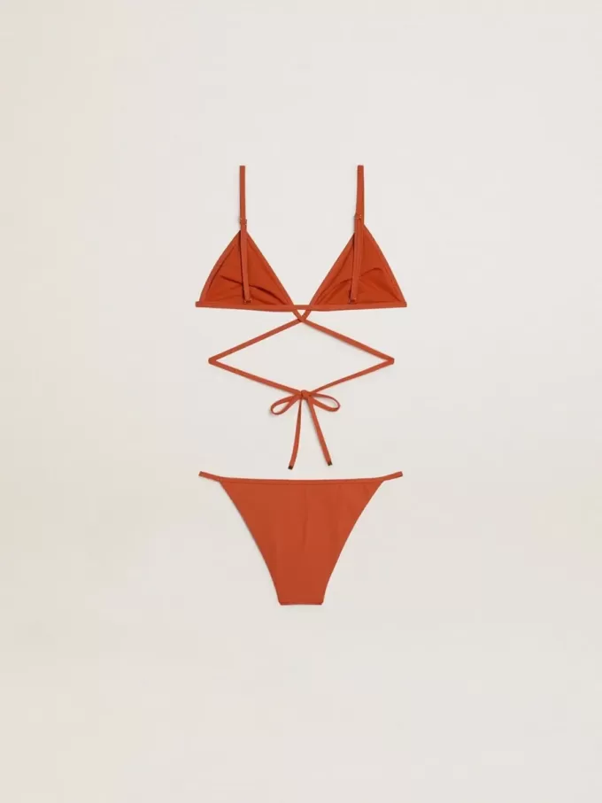Bikini da donna in jersey a costine rosso mattone con lacci e dettagli dorati