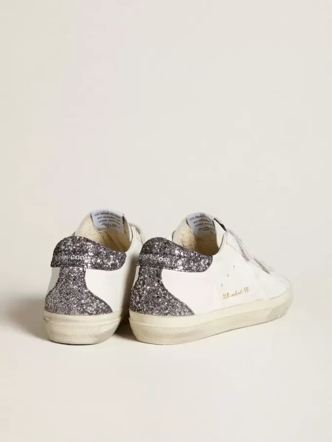 Bio-based Old School con stella traforata e tallone glitterato